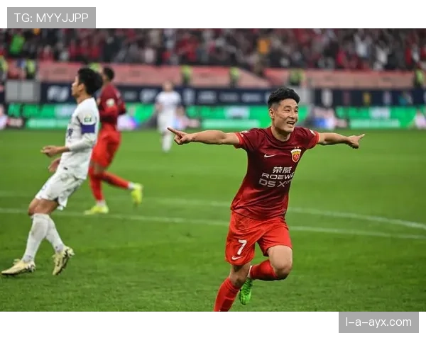 上海海港新赛季强势崛起，剑指更高荣耀