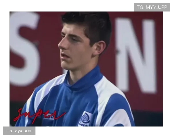 库尔图瓦神勇发挥引领门将新风潮，助力球队强势前行