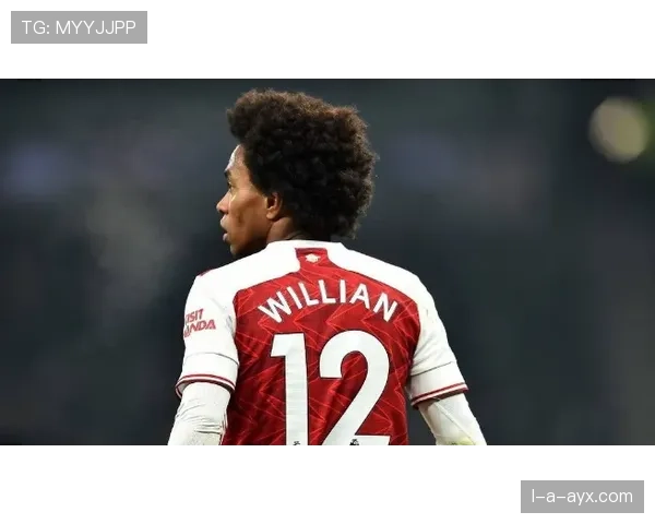 阿尔特塔与滕哈赫战术博弈升级，英超名帅对决引热议