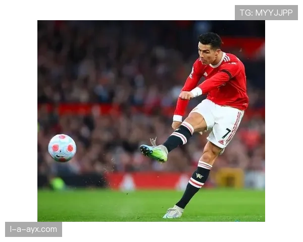 C罗再创历史！世界大赛进球纪录刷新，传奇状态持续闪耀