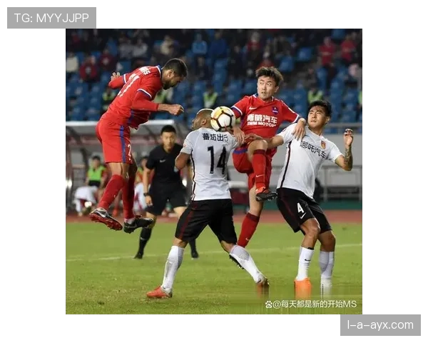 中超争冠白热化：群雄逐鹿，悬念迭起