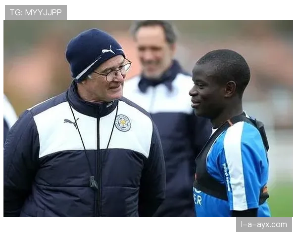 英超两连冠+欧冠冠军：坎特的冠军履历